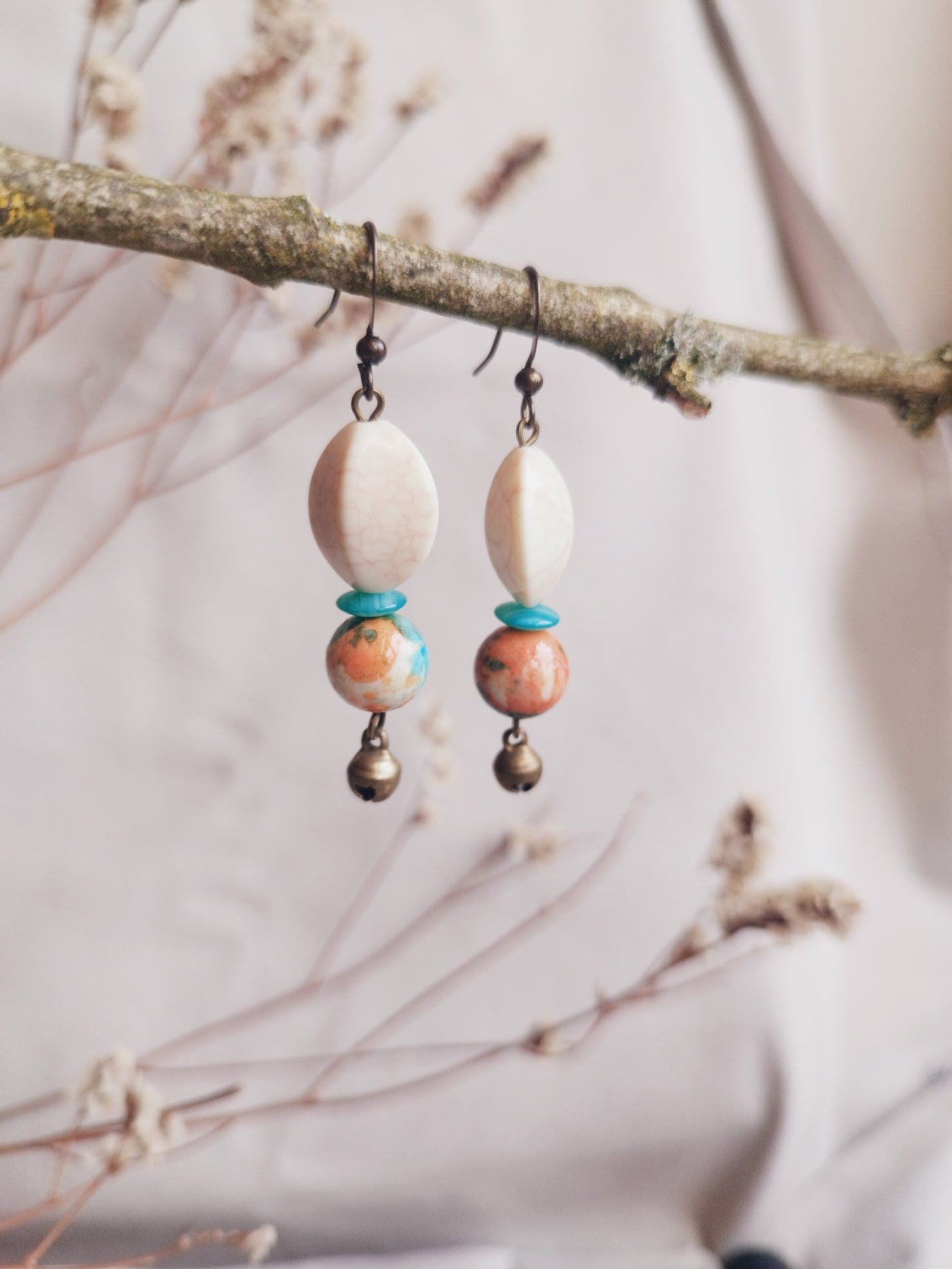 BOUCLE D'OREILLE - ethnique - bohème - upcycling - fait en Belgique - couleur bronze