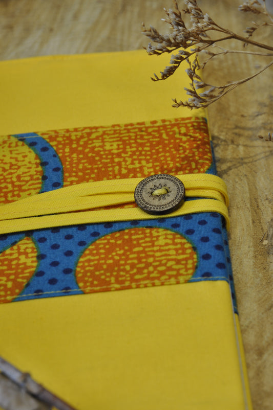 CONFIDENCE - couvre carnet A5 - wax upcyclé - fait en Belgique - ethnique - écrire, rêver et se confier