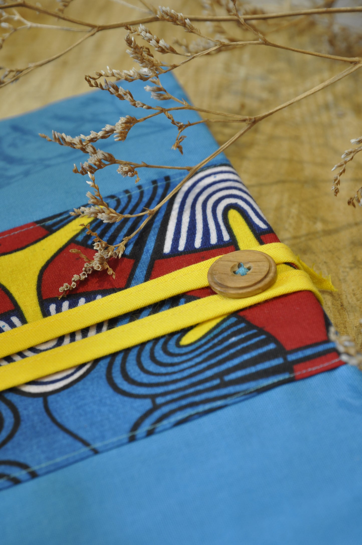 CONFIDENCE - couvre carnet A5 - wax upcyclé - fait en Belgique - ethnique - écrire, rêver et se confier