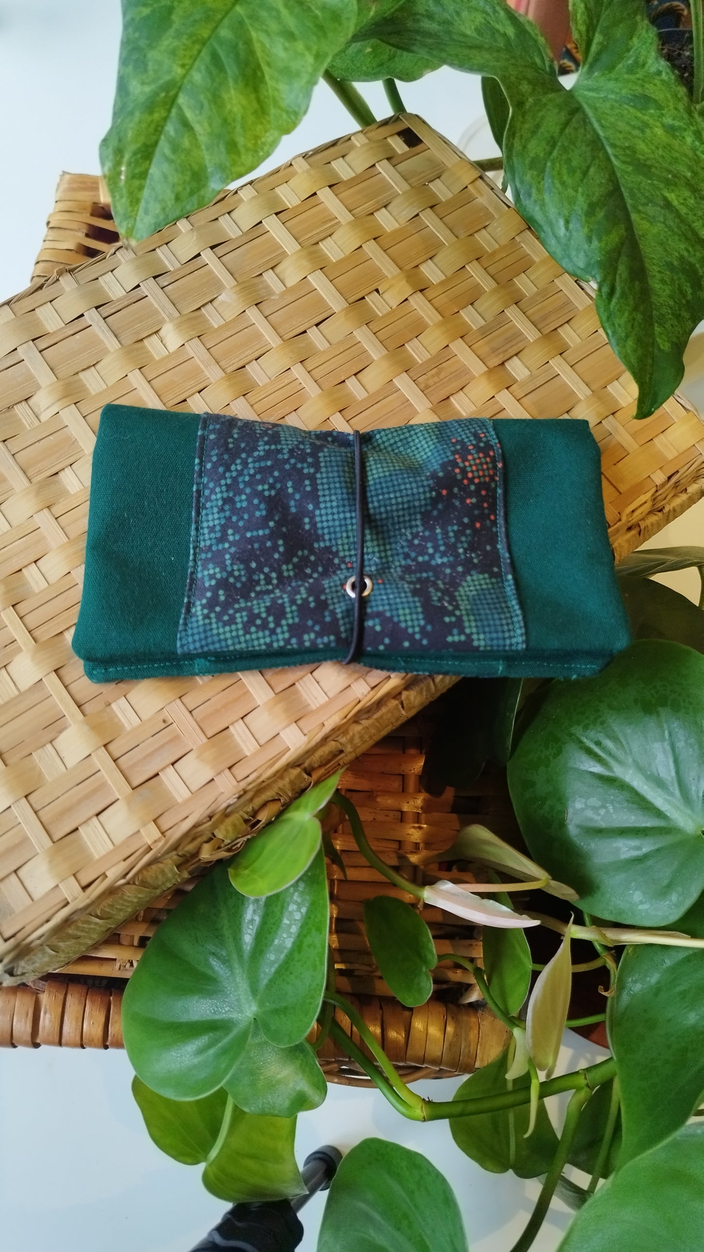 EVASION – blague à tabac upcyclée - local - ethnique - économie circulaire