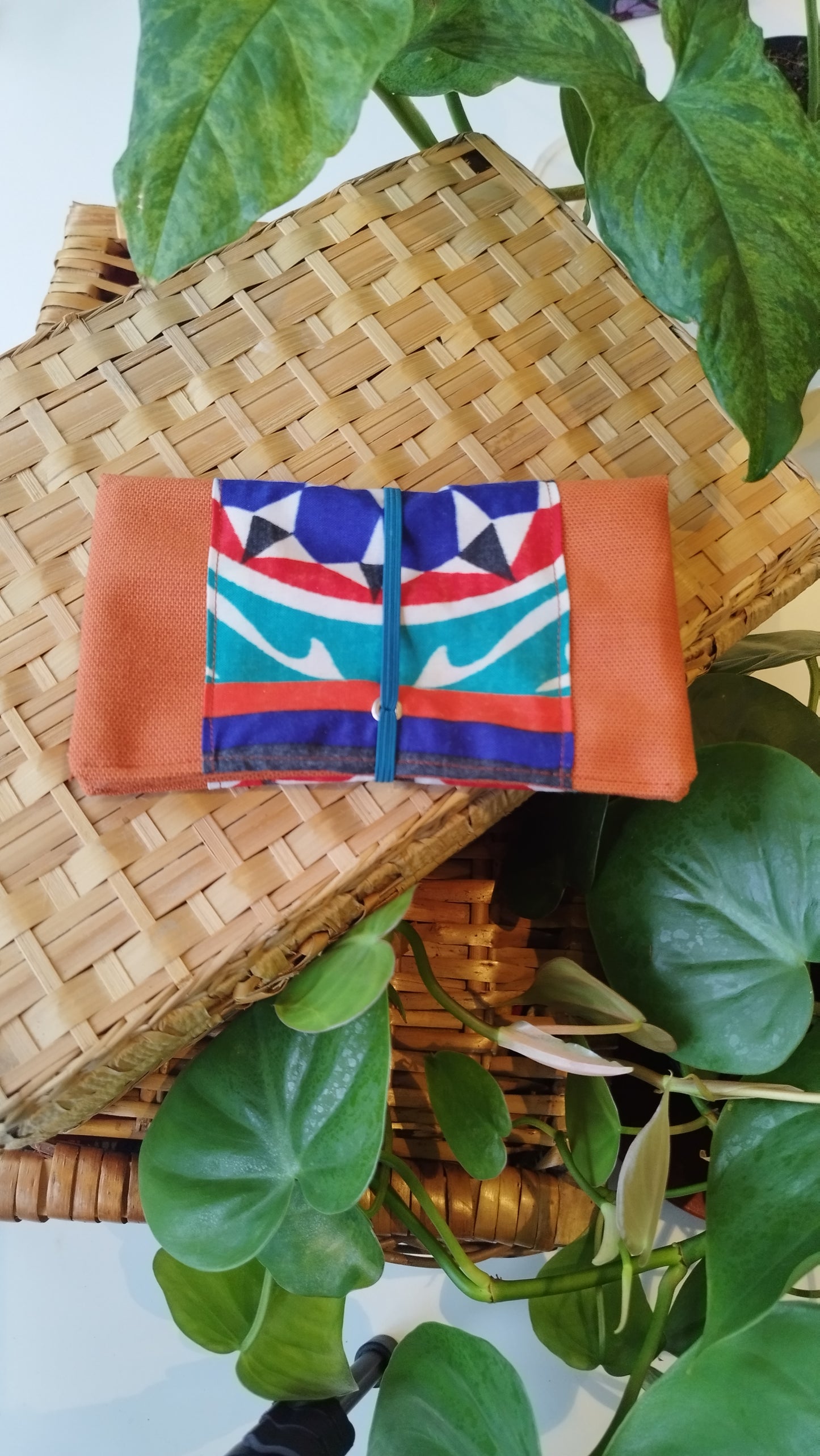 EVASION – blague à tabac upcyclée - local - ethnique - économie circulaire