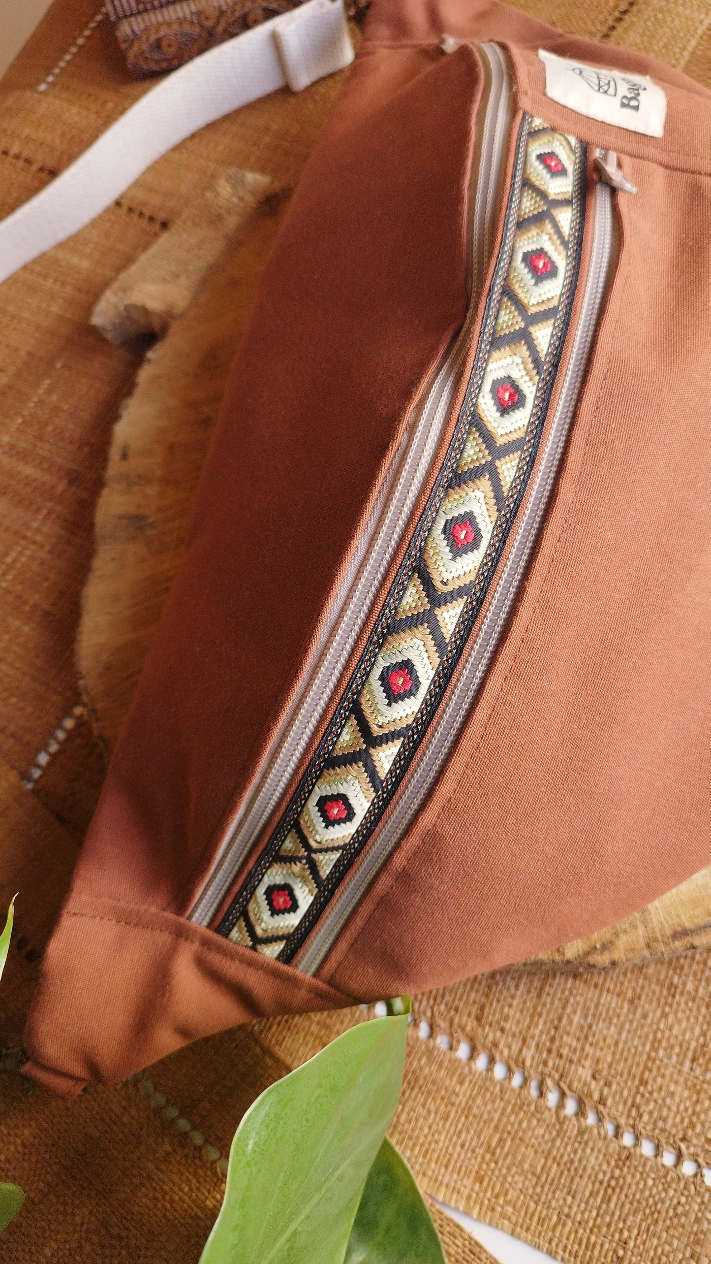 NOMADE - le sac banane XXL - Baghu - Sac artisanal belge Ethnique (Copie)