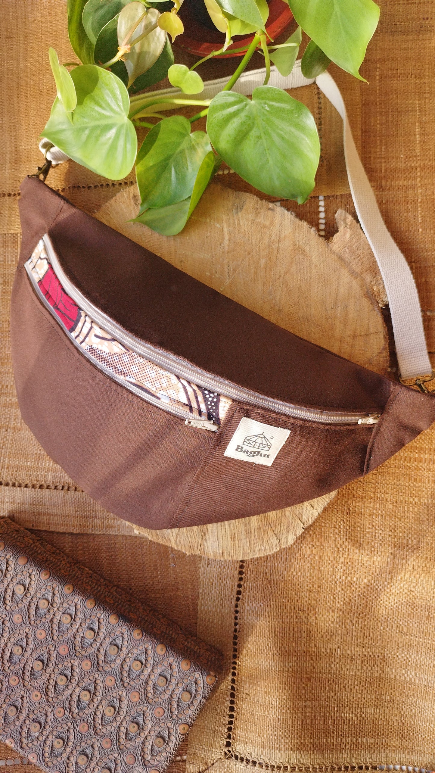 NOMADE - le sac banane XXL - Baghu - Sac artisanal belge Ethnique