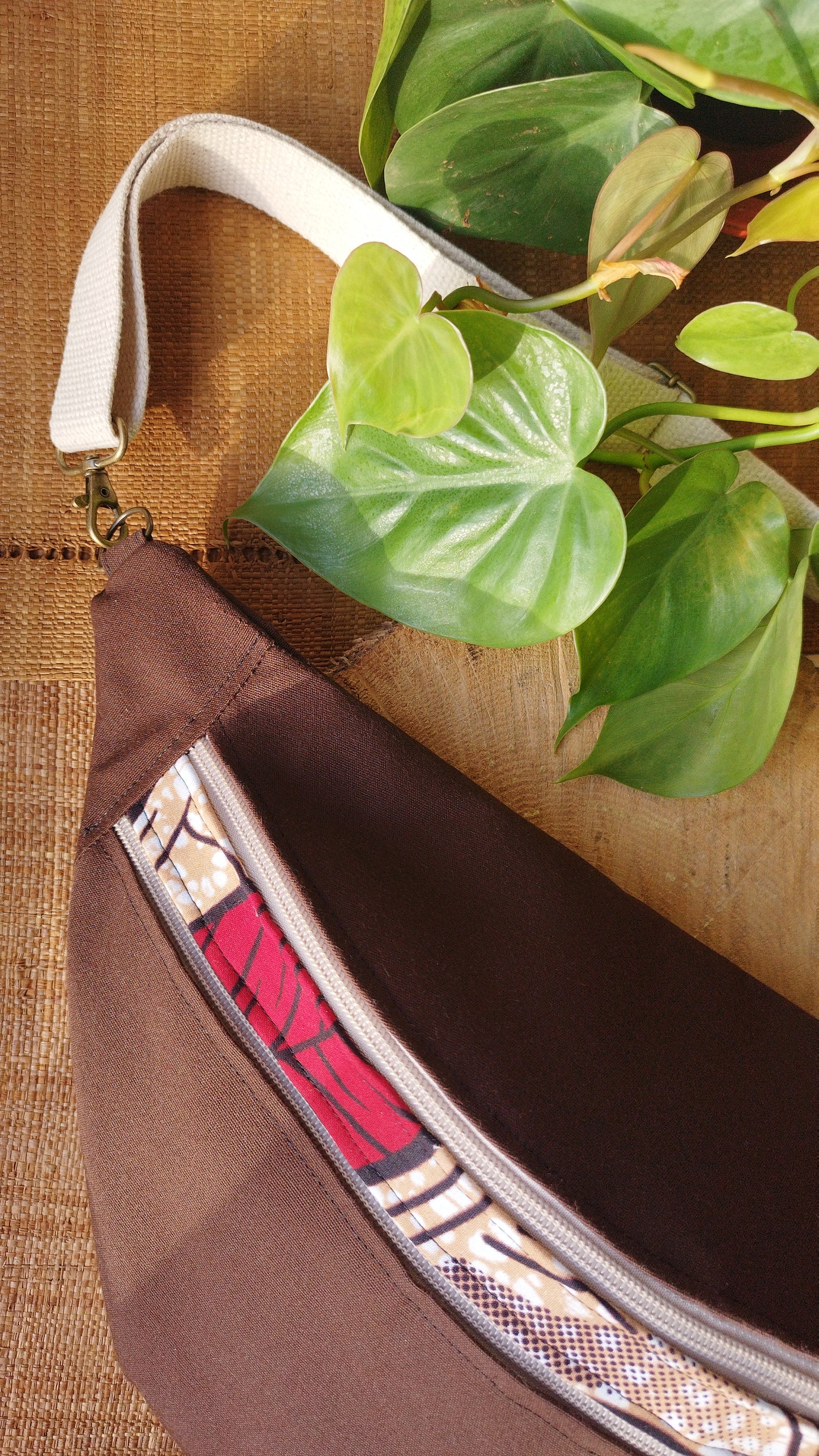 NOMADE - le sac banane XXL - Baghu - Sac artisanal belge Ethnique