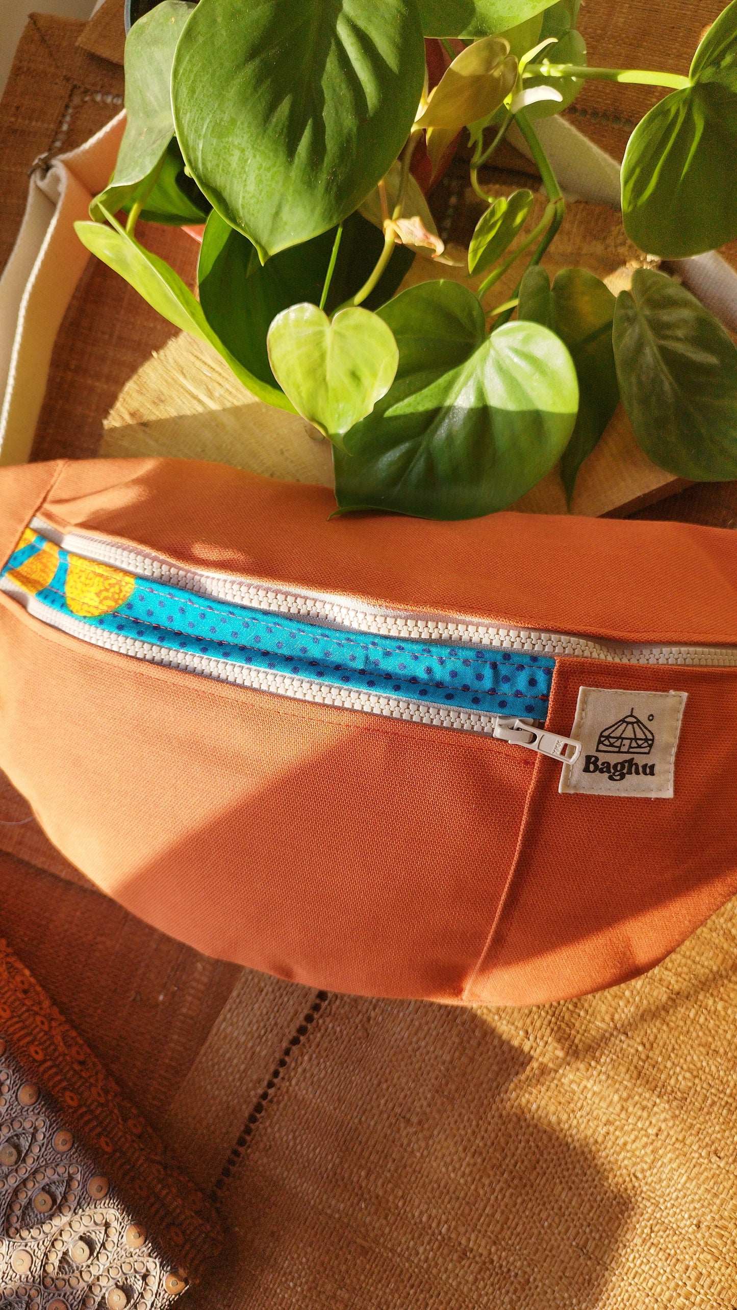 NOMADE - le sac banane XXL - Baghu - Sac artisanal belge Ethnique