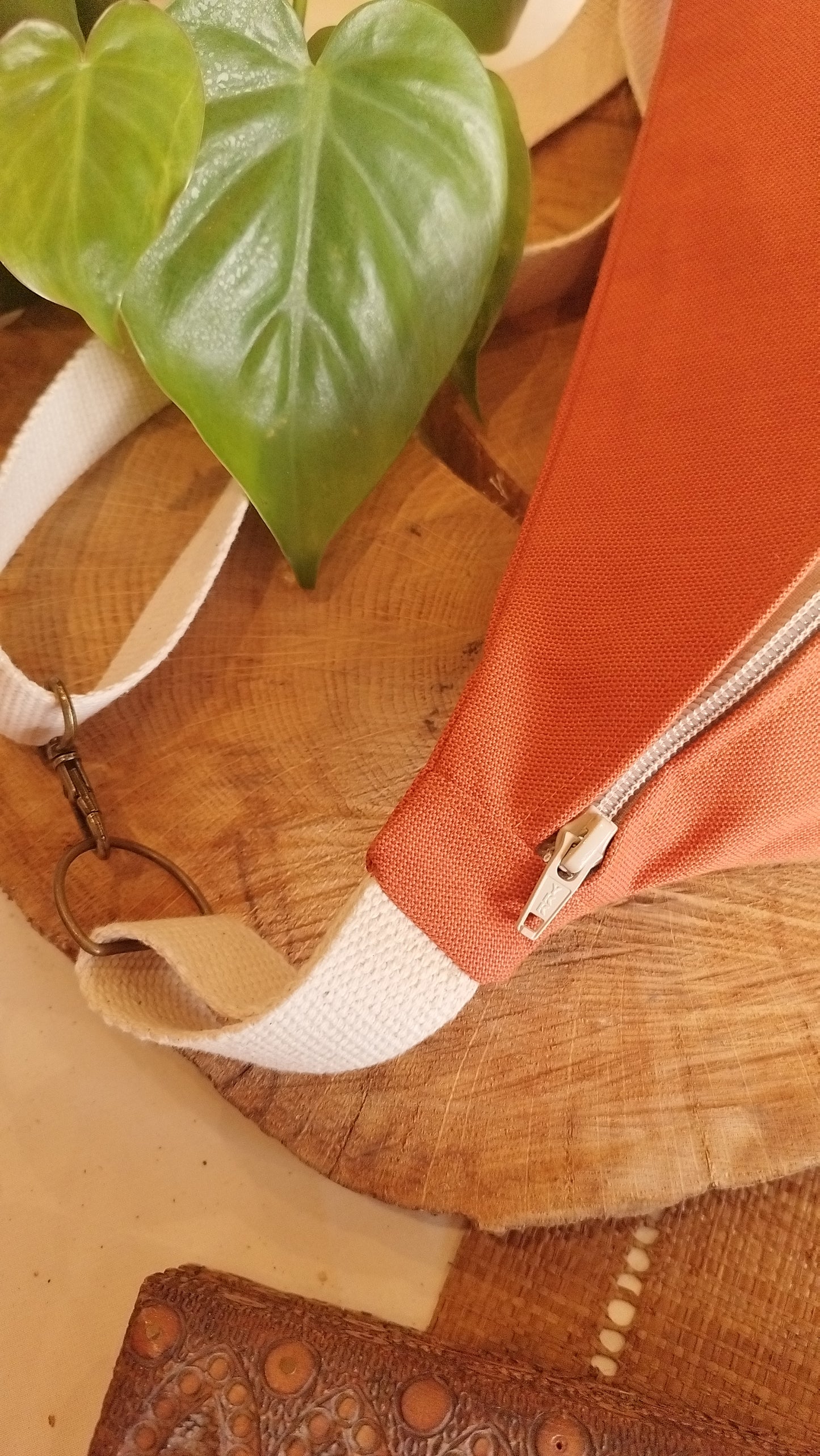 MINI NOMADE - petit sac banane S - Baghu - Sac artisanal belge - Ethnique - upcyclé - durable