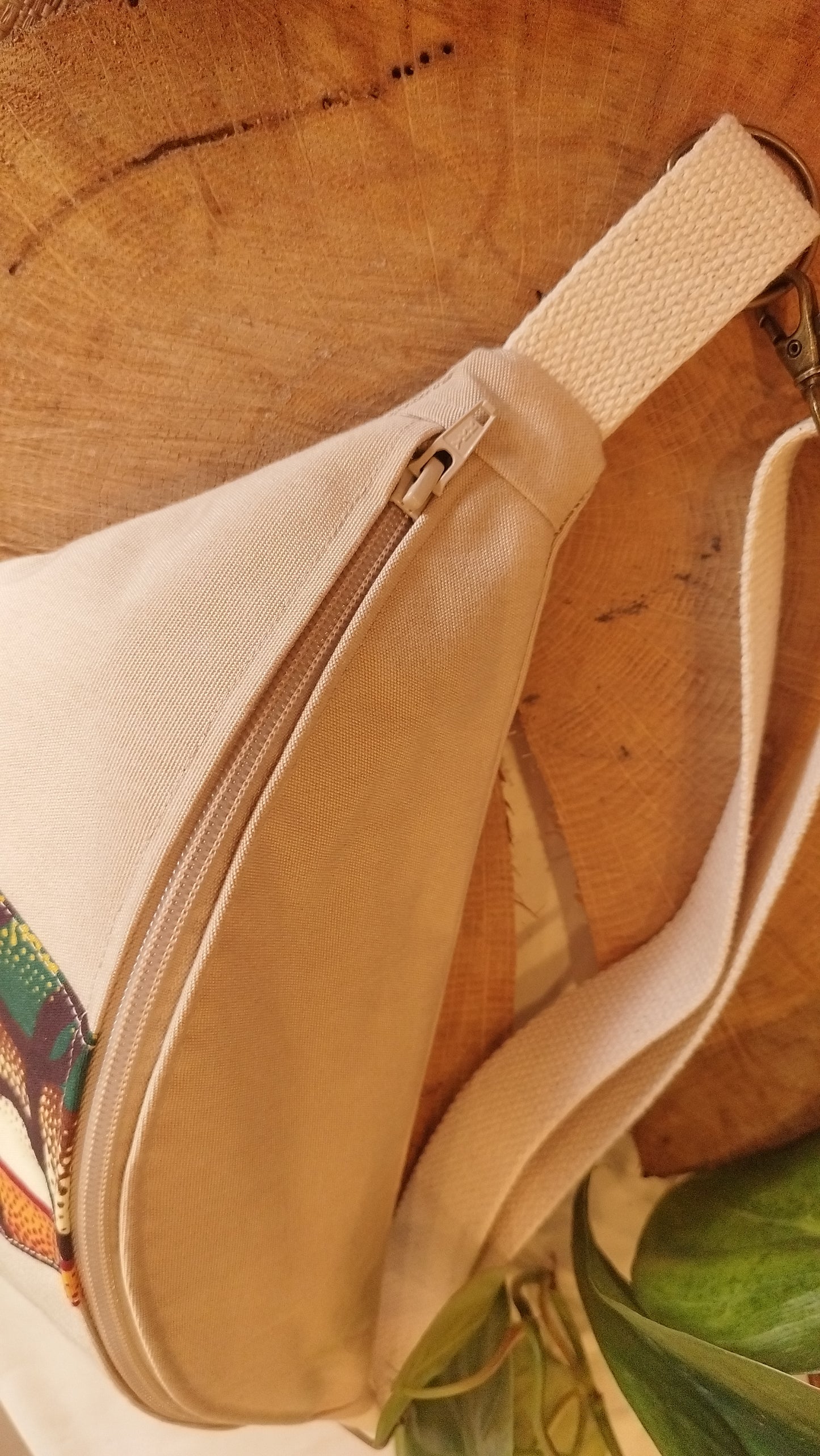 MINI NOMADE - petit sac banane S - Baghu - Sac artisanal belge - Ethnique - upcyclé - durable