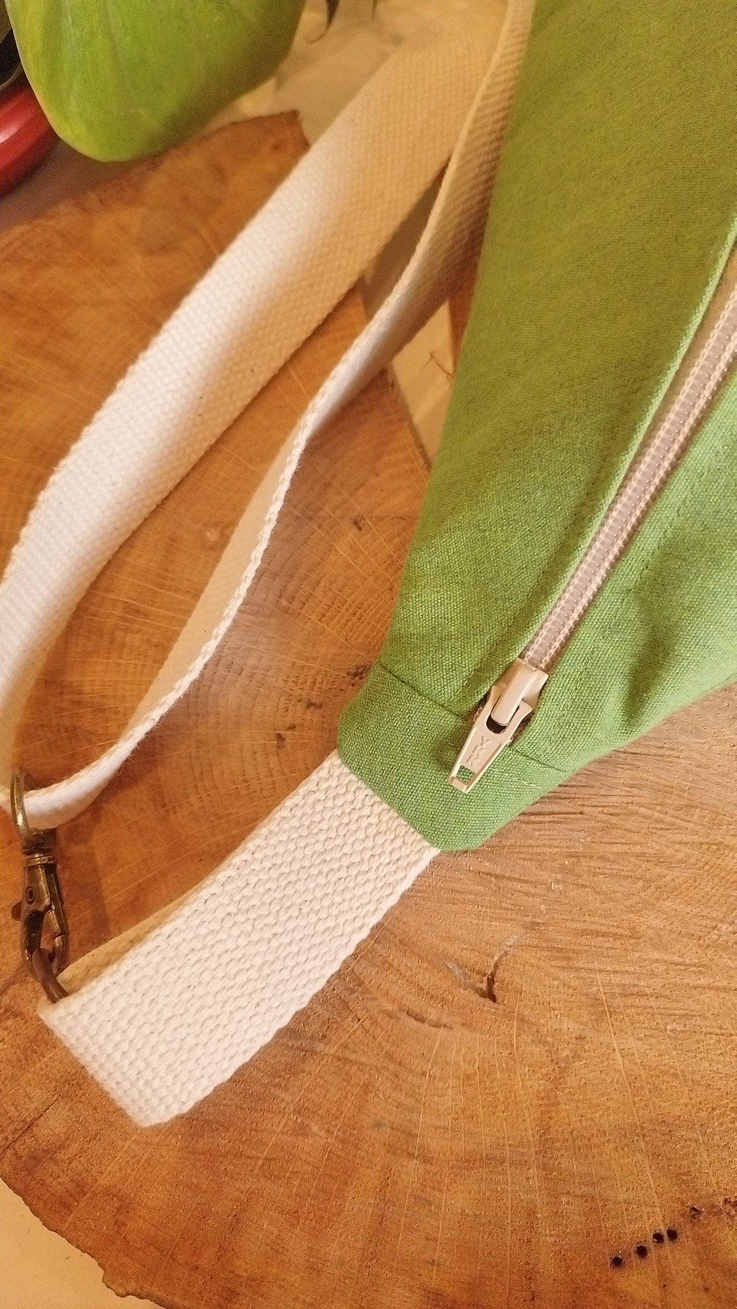 MINI NOMADE - petit sac banane S - Baghu - Sac artisanal belge - Ethnique - upcyclé - durable