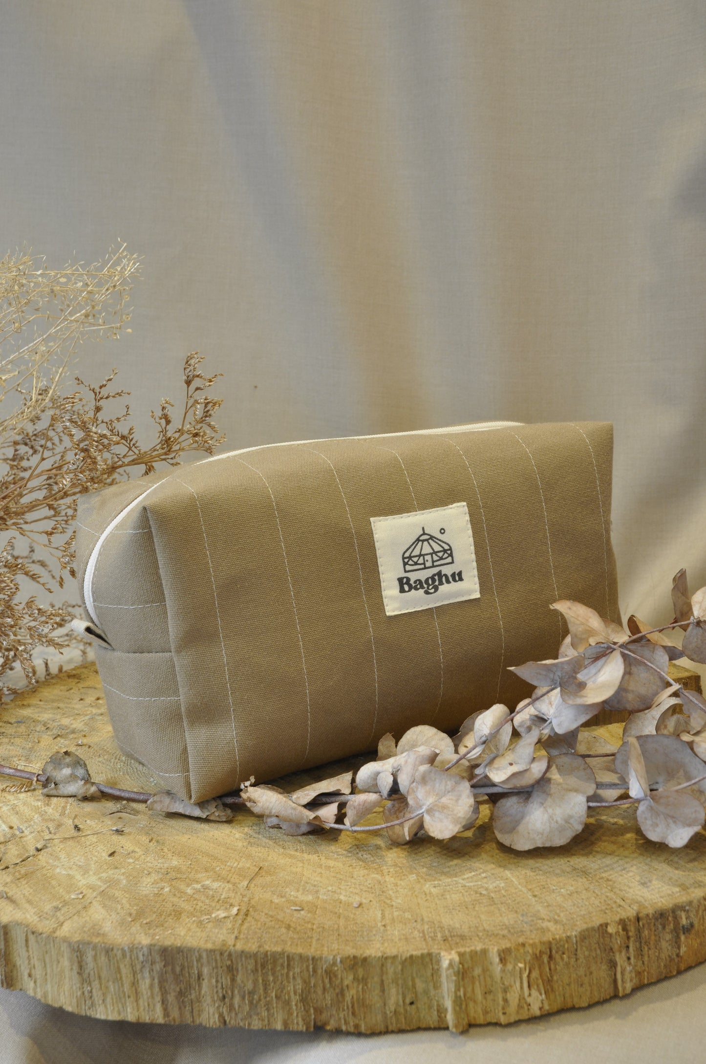 RITUEL - trousse de toilette - Taille S - upcyclé - toile de yourte - fait en Belgique -