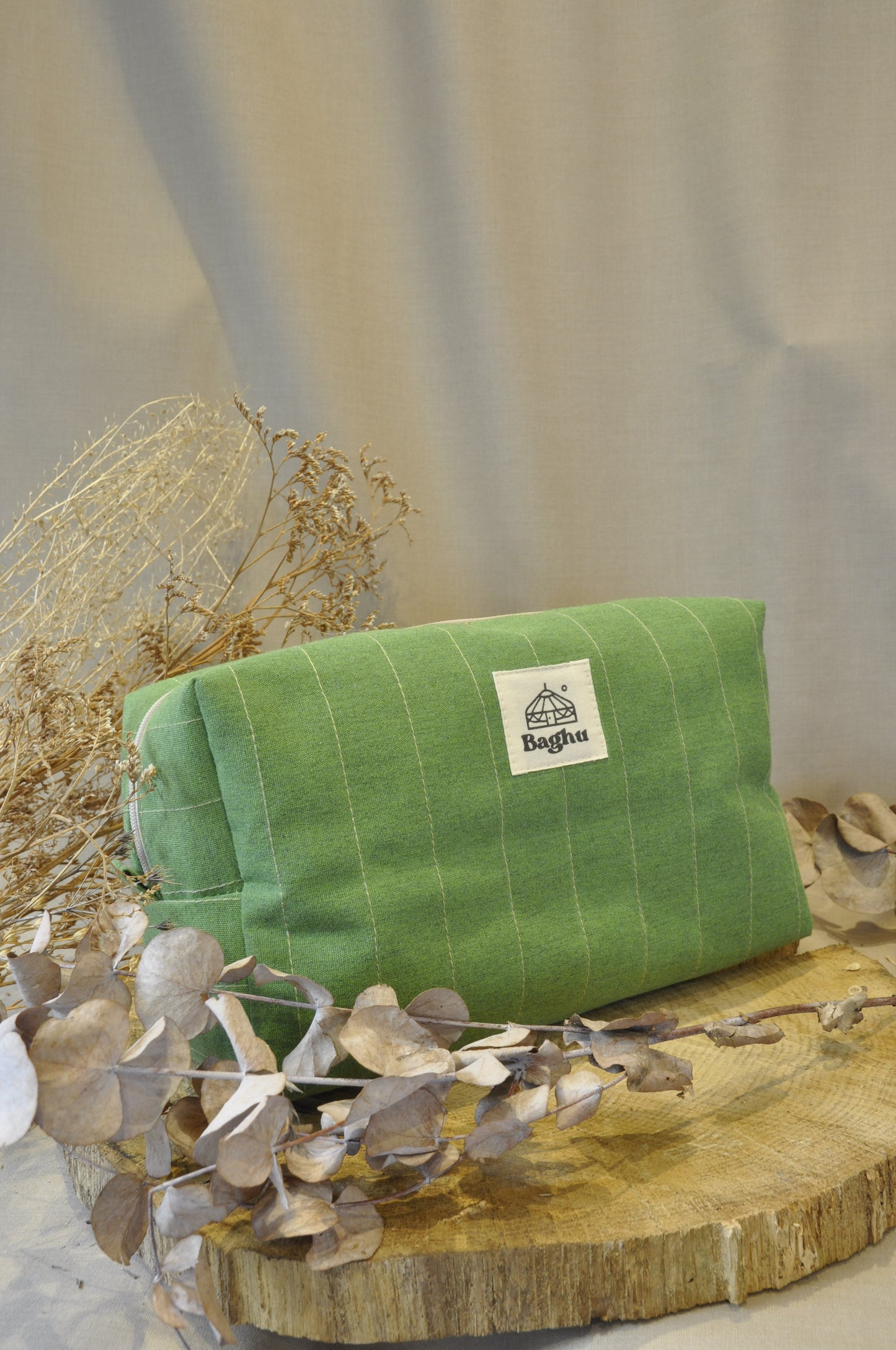 RITUEL - trousse de toilette - Taille S - upcyclé - toile de yourte - fait en Belgique -