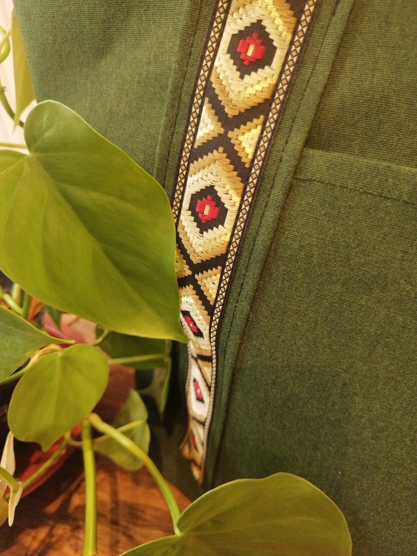 L'ECHAPEE - Sac cabas - Baghu - Sac artisanal belge - ethnique - recyclé - avec tirette principale