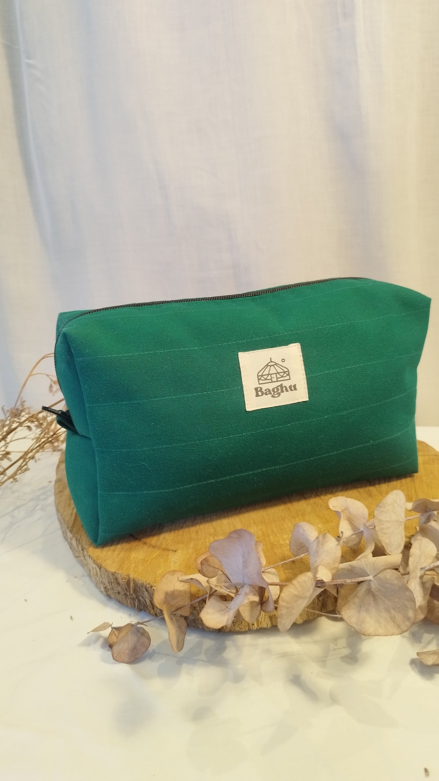 ESCAPADE - trousse de toilette - Taille M - upcyclé - toile de yourte - fait en Belgique