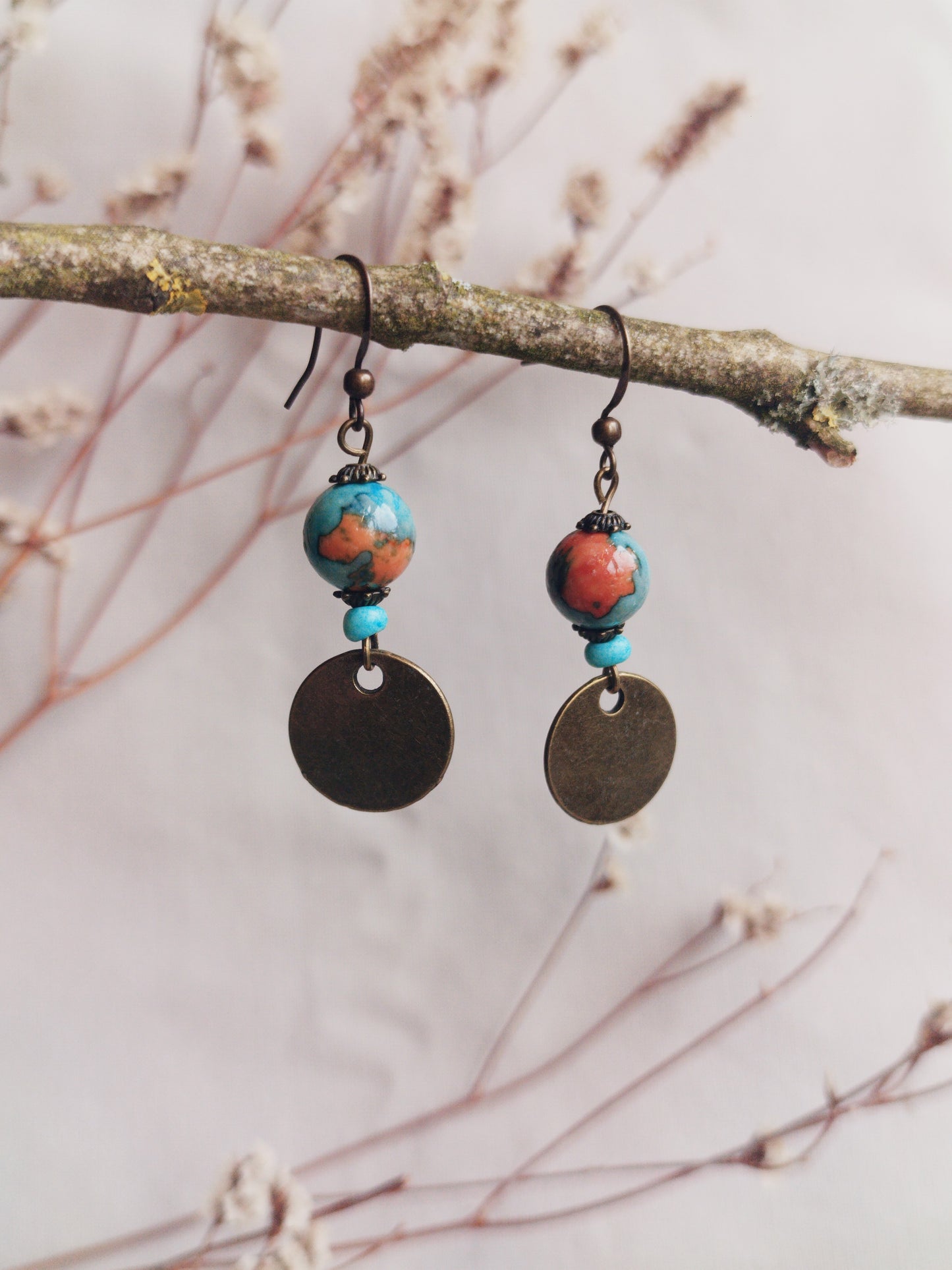 BOUCLE D'OREILLE - ethnique - bohème - upcycling - fait en Belgique - couleur bronze