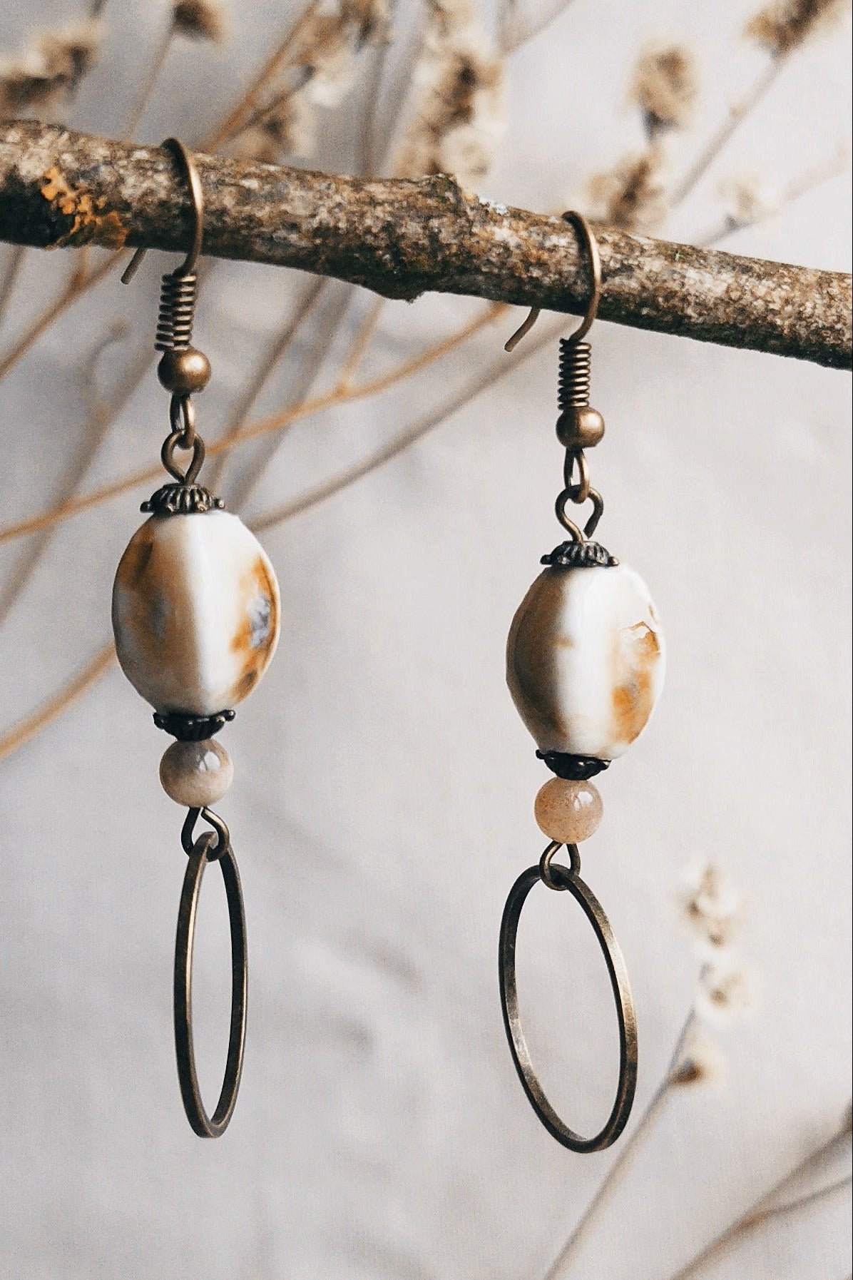 BOUCLE D'OREILLE - ethnique - bohème - upcycling - fait en Belgique - couleur bronze