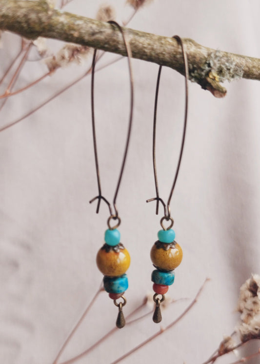 BOUCLE D'OREILLE - ethnique - bohème - upcycling - fait en Belgique - couleur bronze