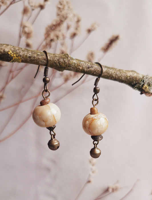 BOUCLE D'OREILLE - ethnique - bohème - upcycling - fait en Belgique - couleur bronze