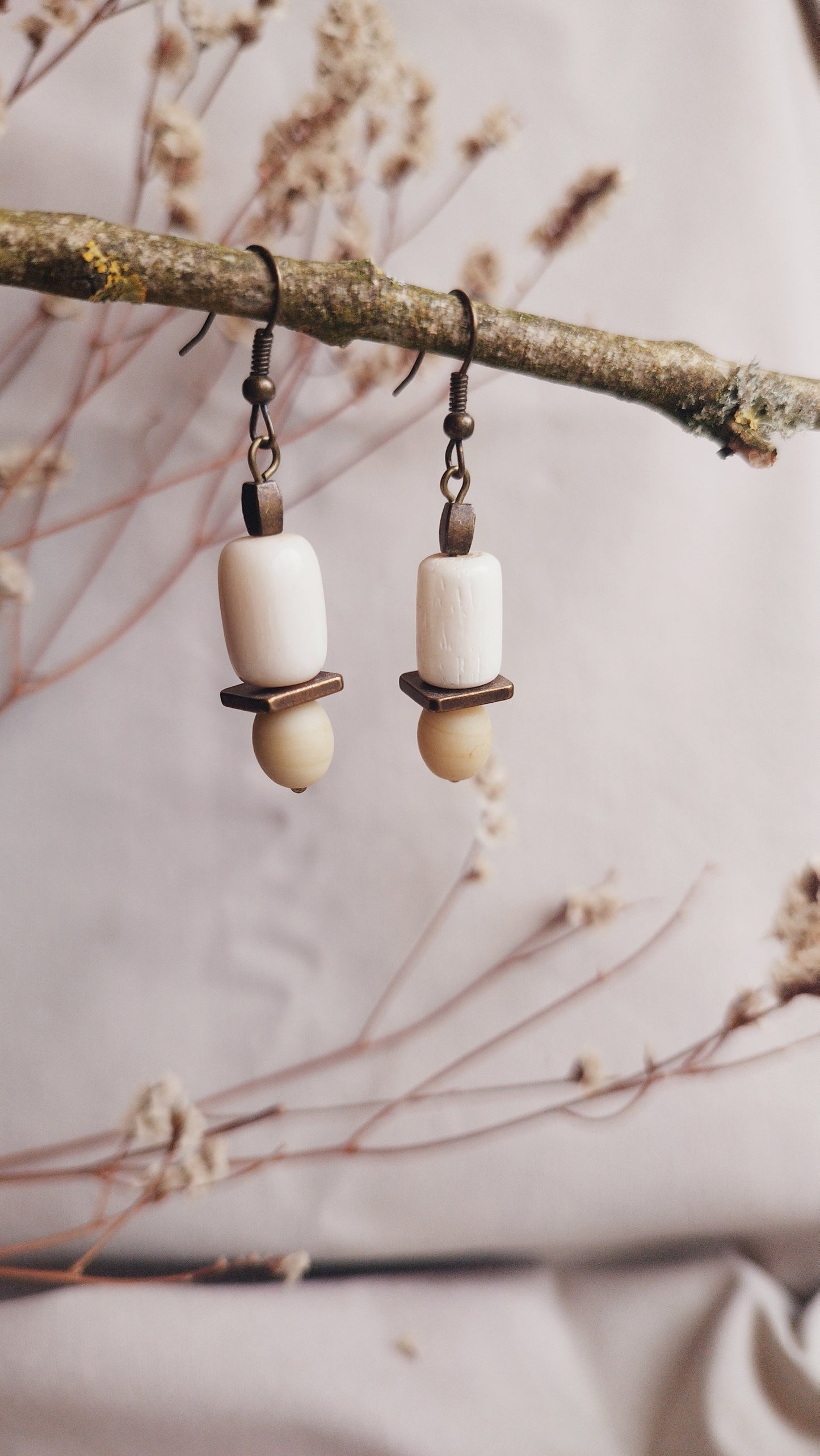 BOUCLE D'OREILLE - ethnique - bohème - upcycling - fait en Belgique - couleur bronze