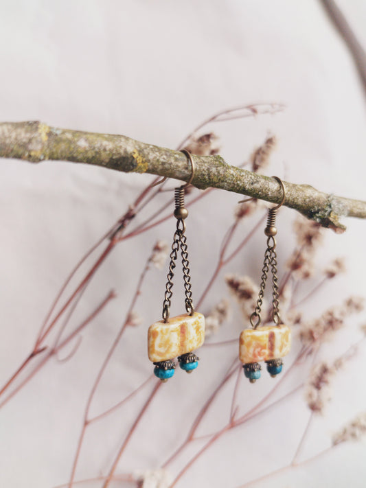 BOUCLE D'OREILLE - ethnique - bohème - upcycling - fait en Belgique - couleur bronze