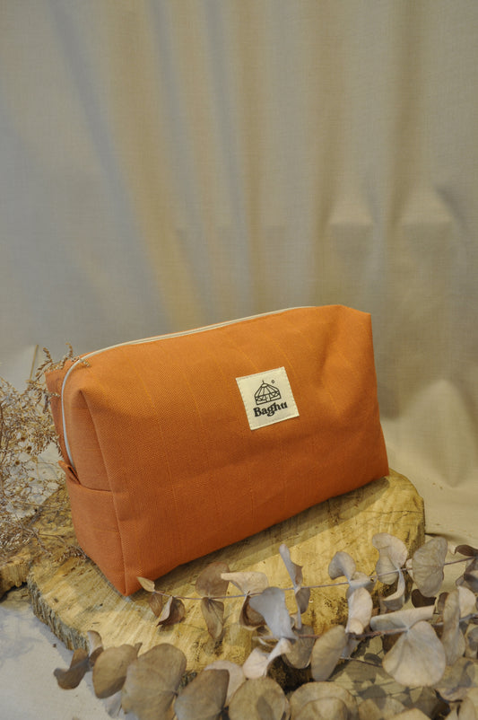 ESCAPADE - trousse de toilette - Taille M - upcyclé - toile de yourte - fait en Belgique - orange