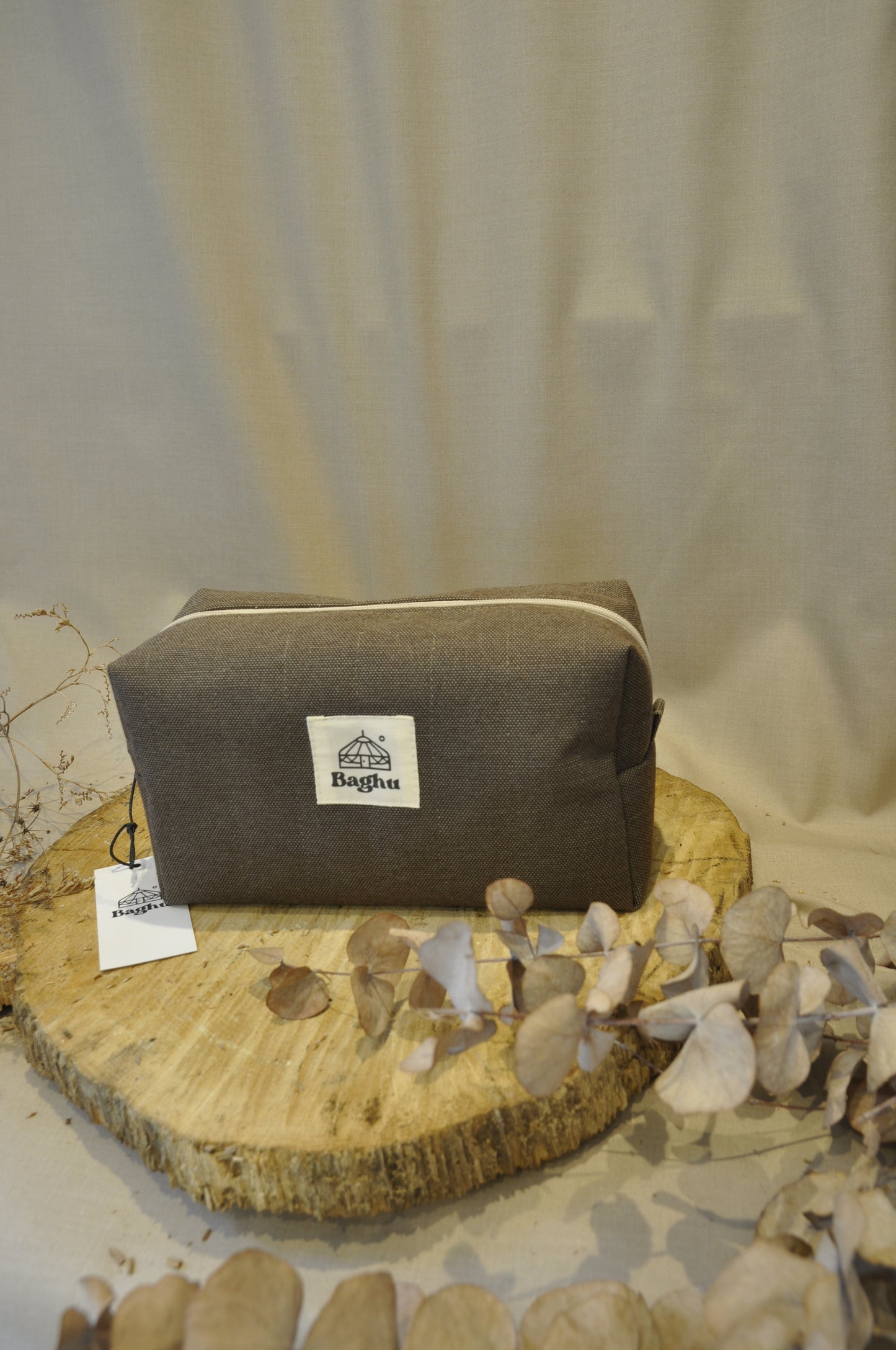 RITUEL - trousse de toilette - Taille S - upcyclé - toile de yourte - fait en Belgique -